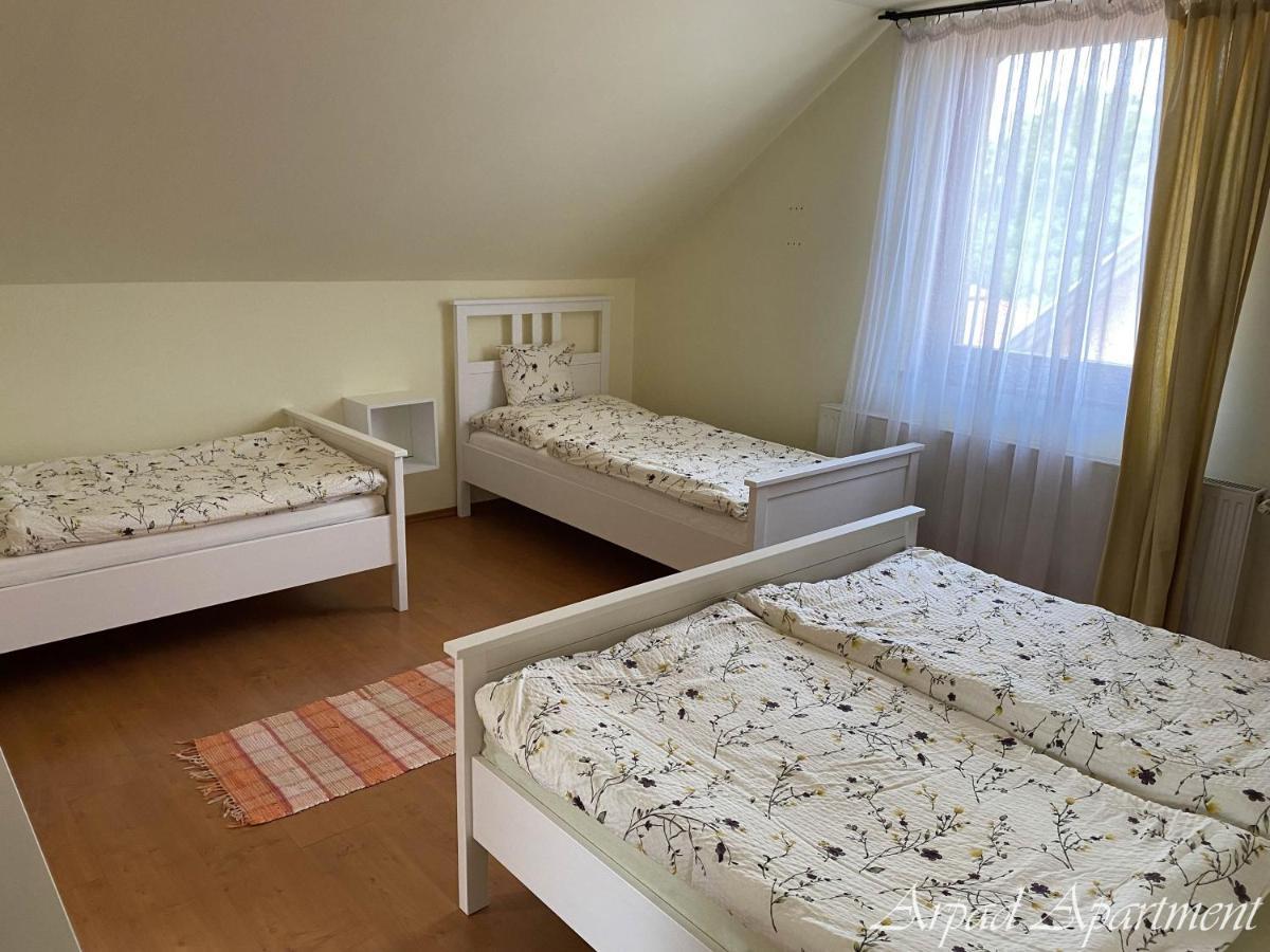 Arpad Apartman Hajduszoboszlo Exterior photo